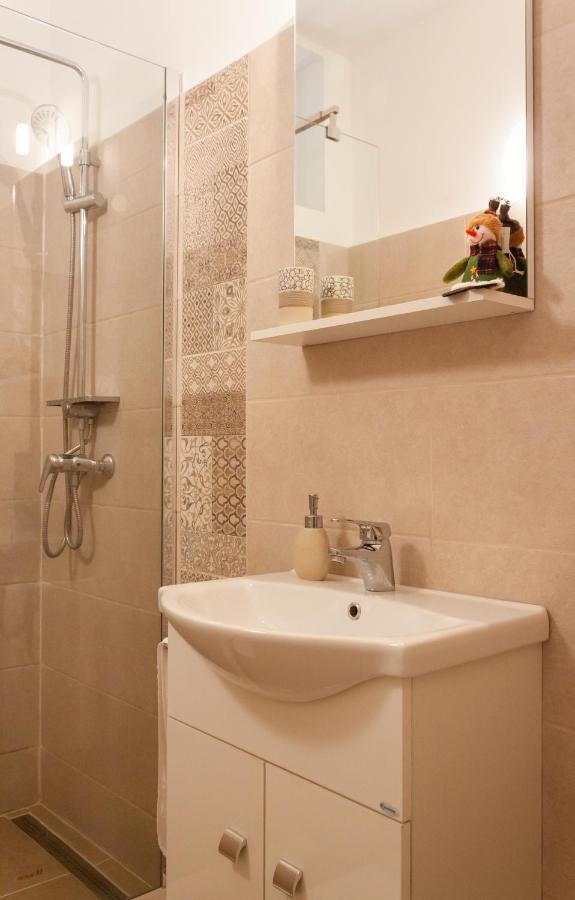 Cozy Family Apartments Braşov Esterno foto