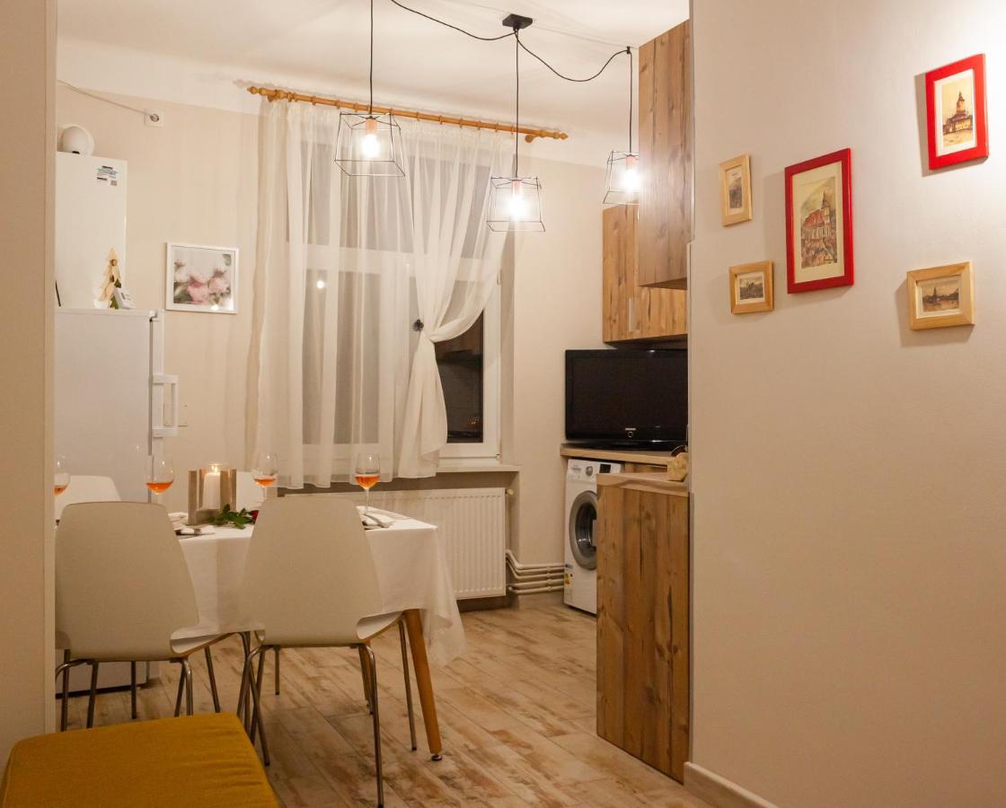 Cozy Family Apartments Braşov Esterno foto